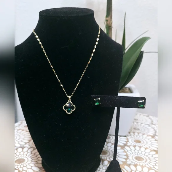 Luxury Style Set 18K gold plated Stainless steel earrings/ necklace Intensity - Picture 5 of 8